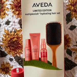 Aveda Nutriplenish Red Hydrating Hair Set